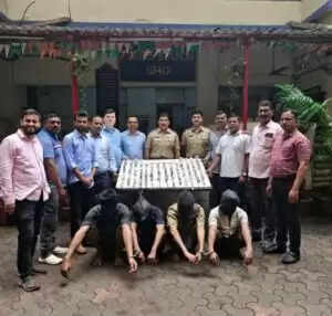 अंधेरी में बड़ी चोरी का खुलासा, चार अपराधी गिरफ्तार
