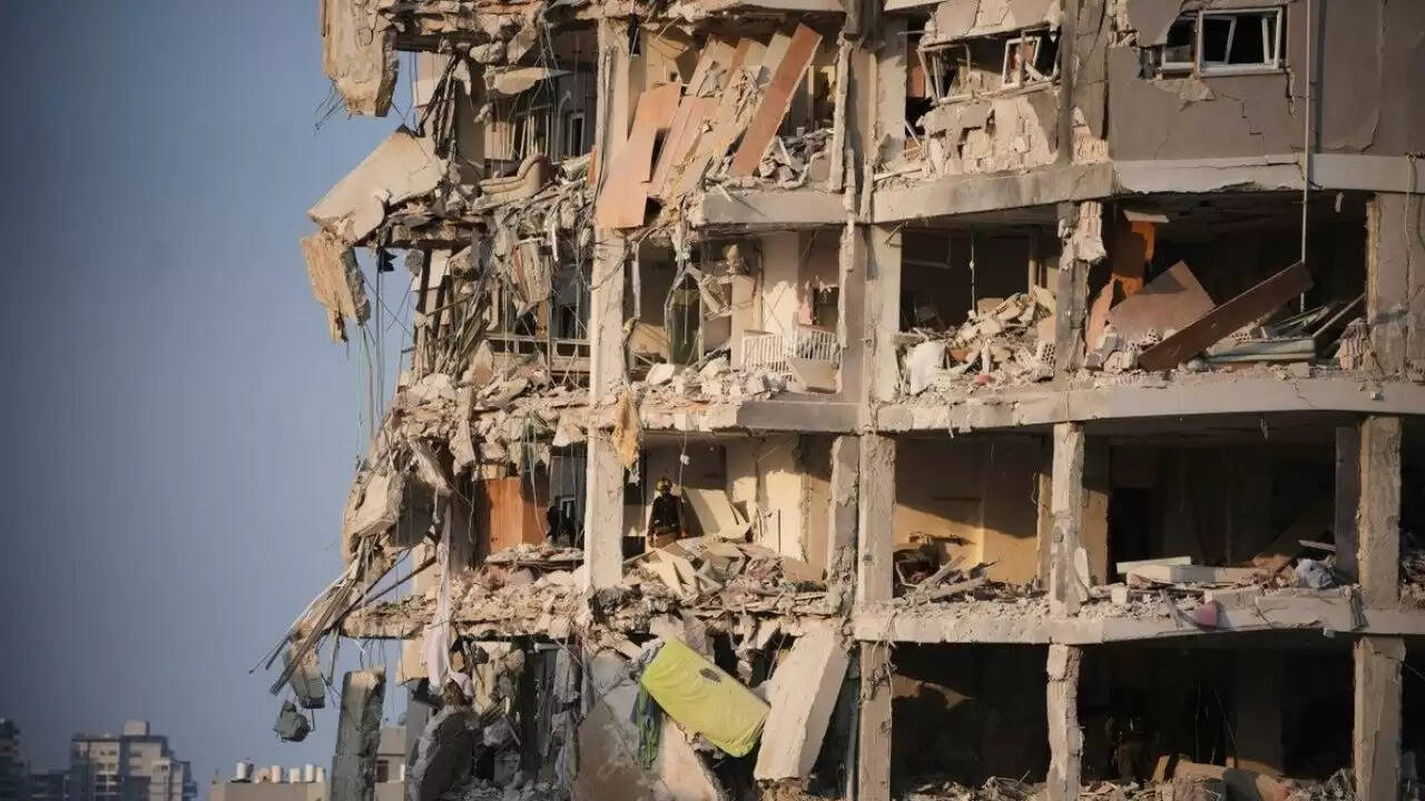 मध्य पूर्व में इज़रायल-ईरान संघर्ष: मिसाइल हमलों की बढ़ती संख्या