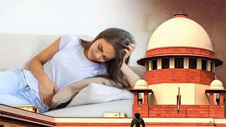 सुप्रीम कोर्ट ने महिलाओं के पीरियड्स में पेड लीव की याचिका को किया खारिज