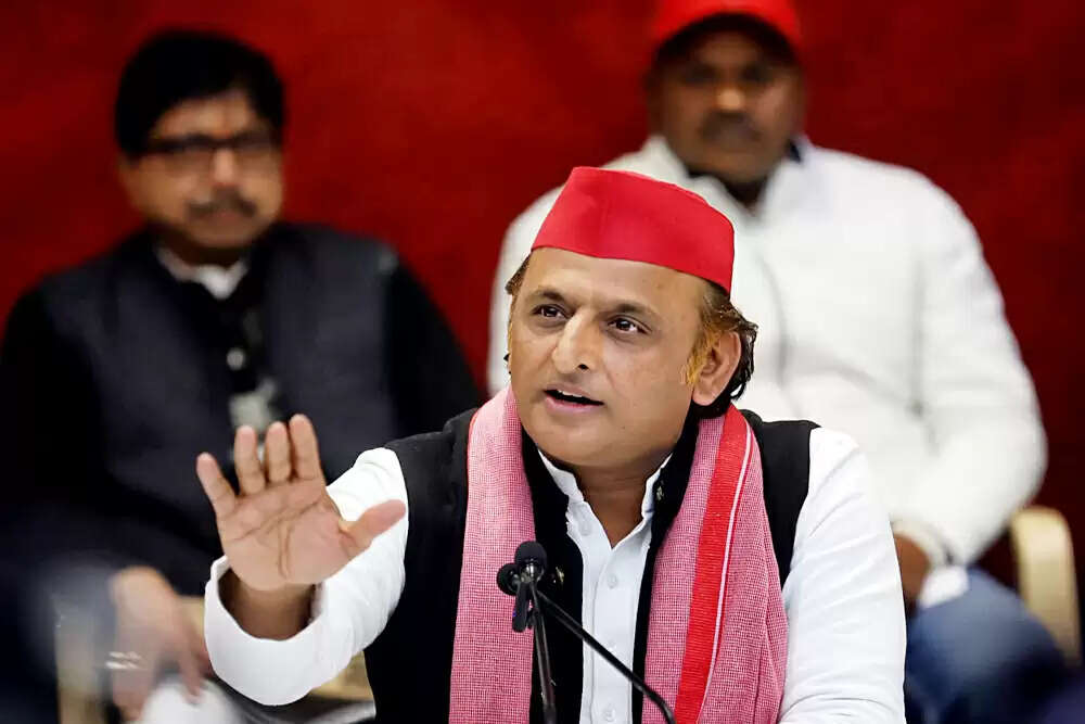 लोकसभा में वंदे मातरम के 150 साल: अखिलेश यादव का भाजपा पर आरोप