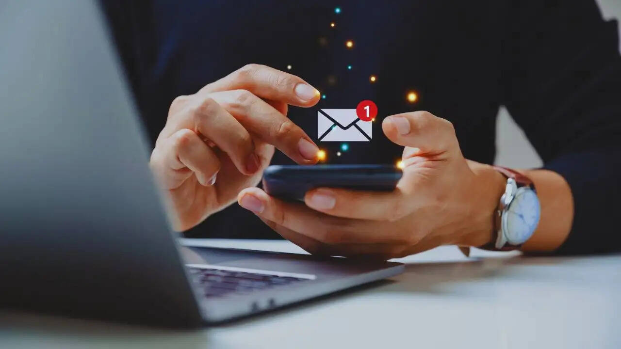 AI ईमेल पर सॉफ्टवेयर इंजीनियर का करारा जवाब: क्या है प्रोफेशनल कम्युनिकेशन का भविष्य?