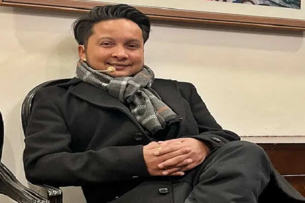 पवनदीप राजन की स्वास्थ्य स्थिति में सुधार, आईसीयू में जारी है उपचार