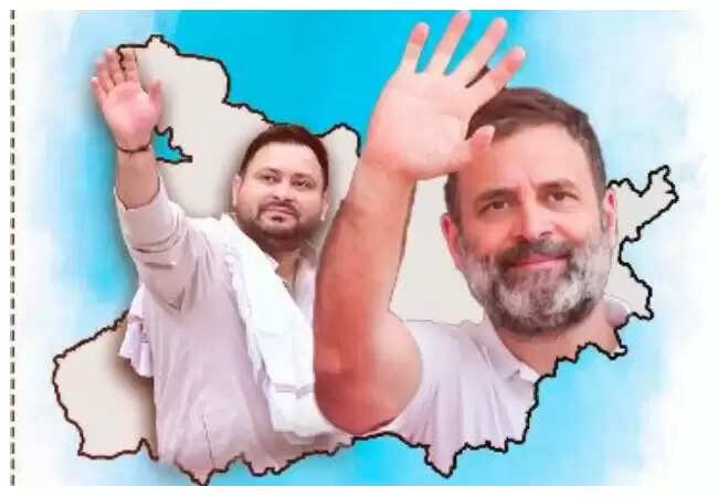 राहुल गांधी ने बिहार में मोदी सरकार पर साधा निशाना, कहा- वोट चोरी की योजना है