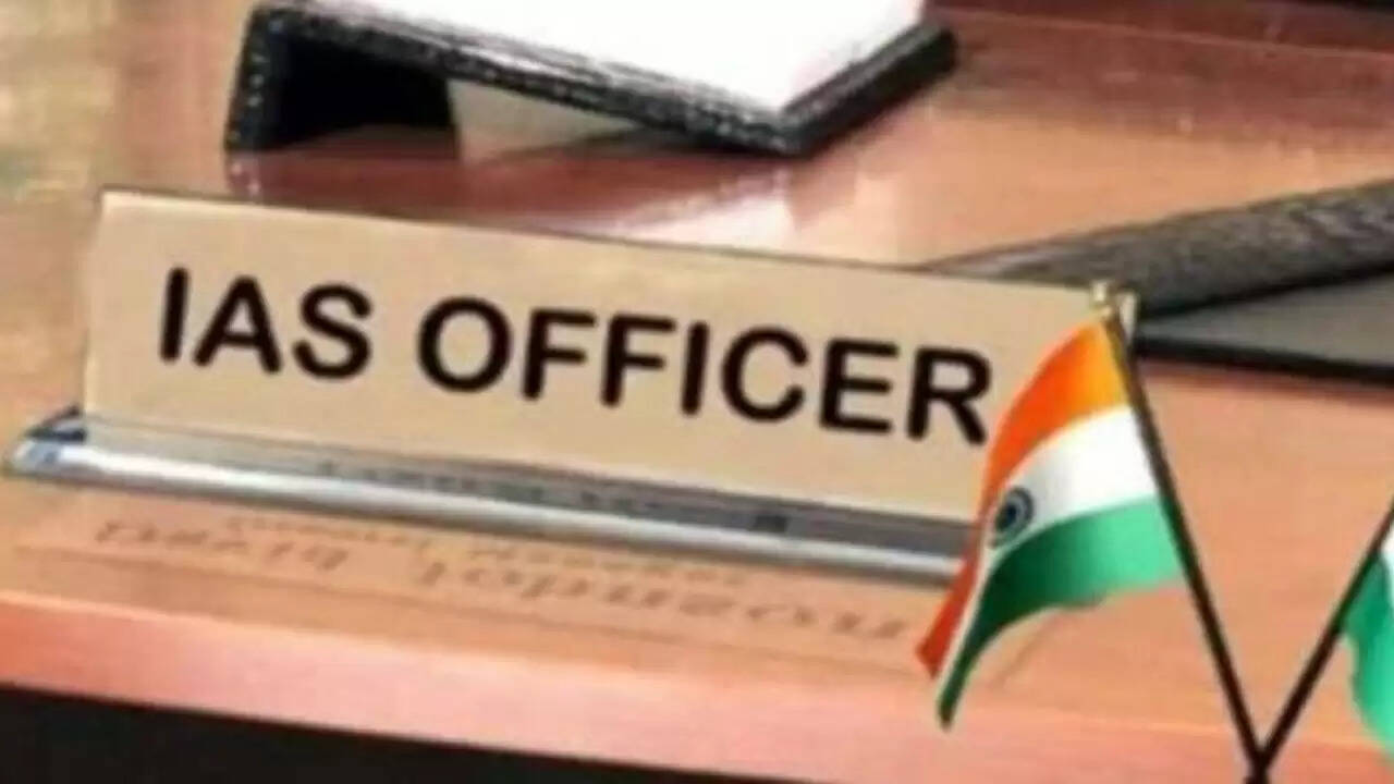 मध्य प्रदेश में प्रशासनिक बदलाव: 10 IAS अधिकारियों की नई नियुक्तियां
