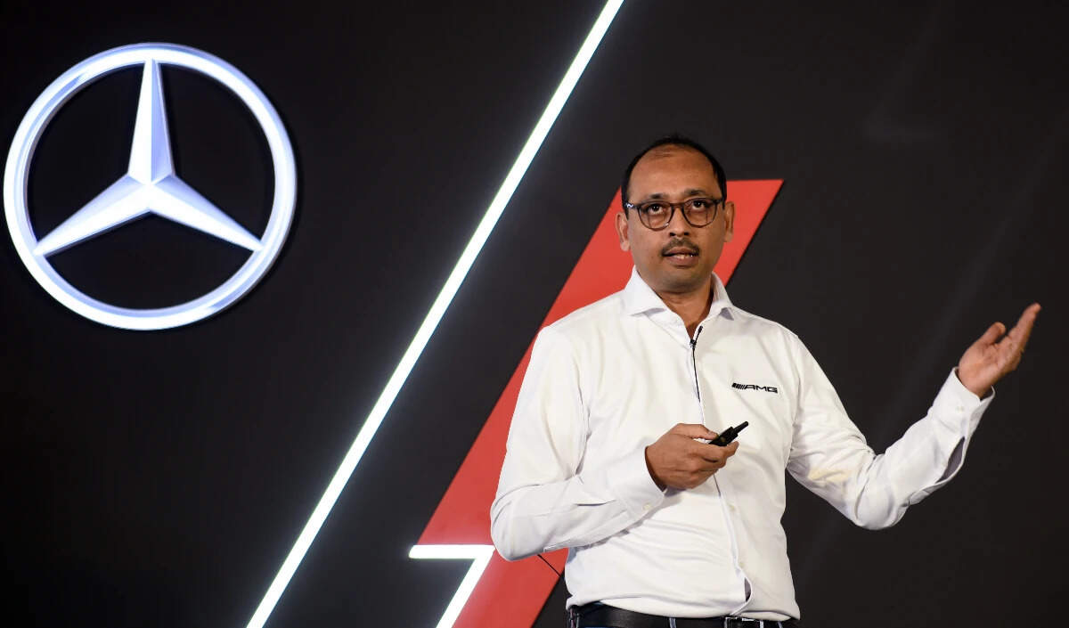 मर्सिडीज-बेंज इंडिया की कीमतों में वृद्धि की योजना, रुपये की गिरावट का असर