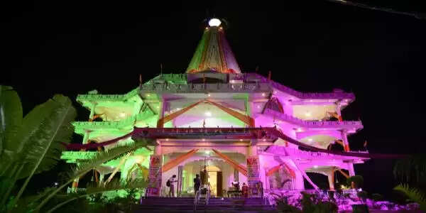 बागपत का पुरामहादेव मंदिर जहां प्रकट हुए थे भोलेनाथ