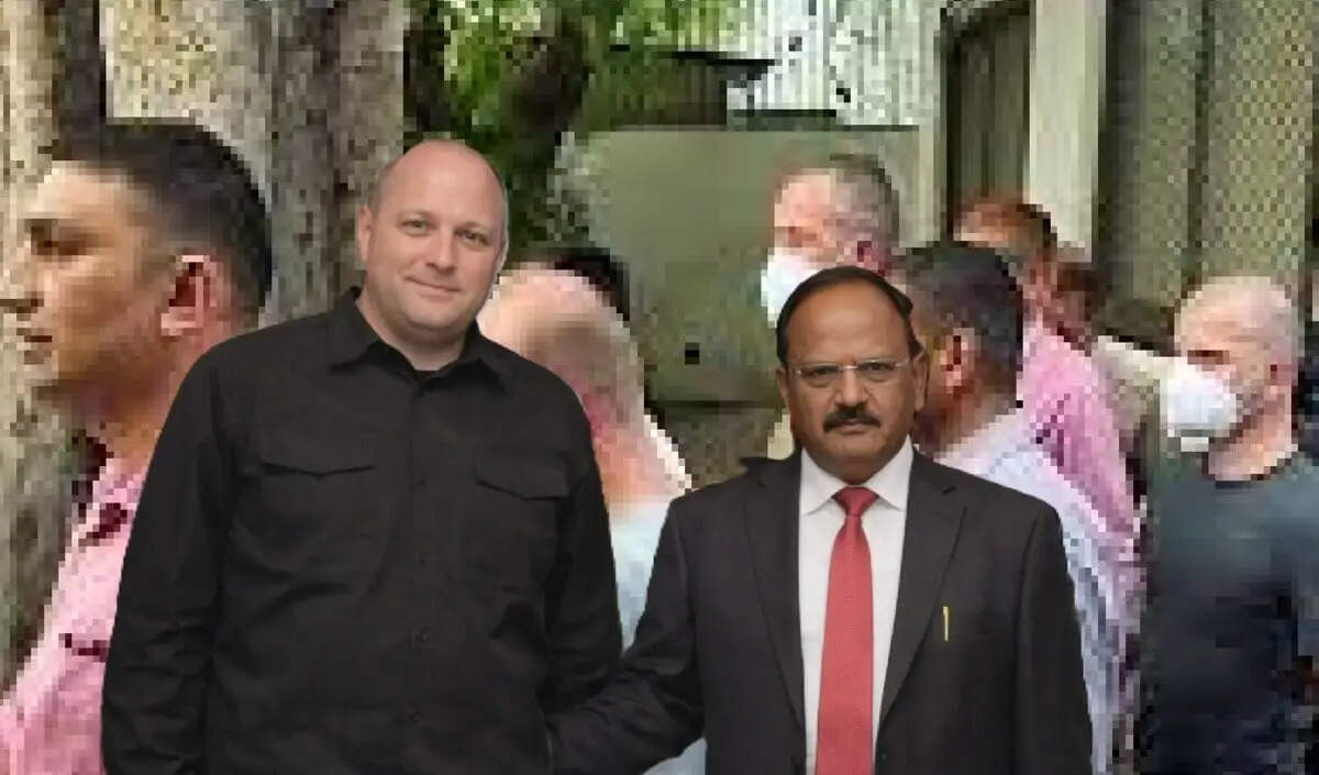 यूक्रेन के सुरक्षा सचिव का भारत दौरा: द्विपक्षीय संबंधों पर चर्चा