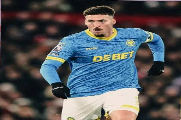 वॉल्वरहैम्प्टन वांडरर्स की हार का सिलसिला थमा, मैनचेस्टर यूनाइटेड से ड्रा