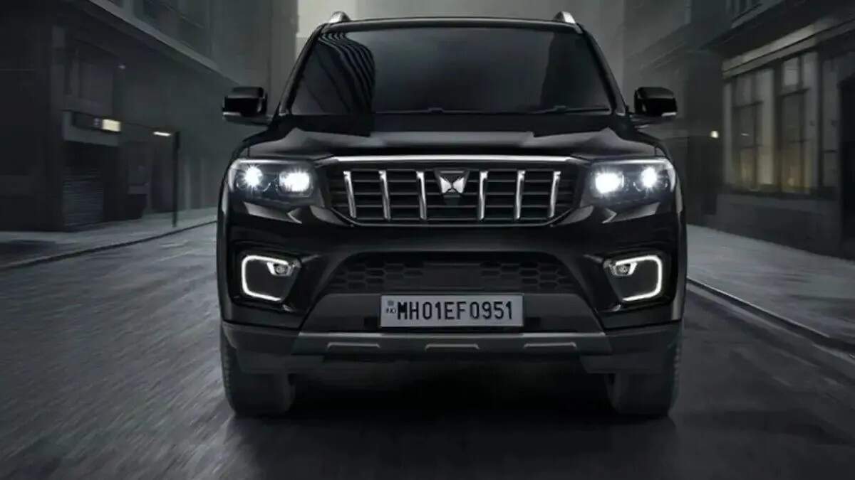 भारतीय ऑटोमोबाइल सेक्टर में 2026 के लिए नई SUV और इलेक्ट्रिक गाड़ियों की धूम