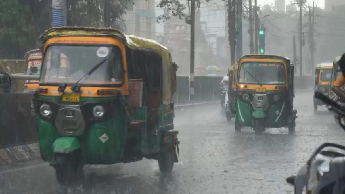 उत्तर प्रदेश में मौसम का बदलाव: आंधी और बारिश का अलर्ट