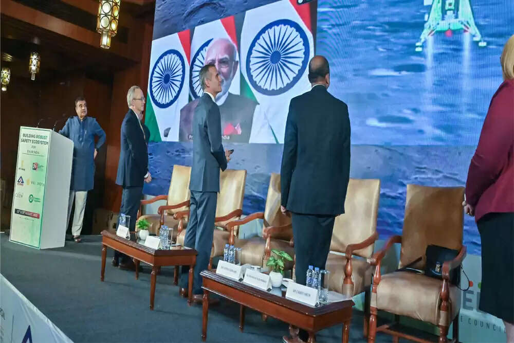 प्रधानमंत्री मोदी का नया एजेंडा: क्या है 100 दिन का ट्रांसफॉर्मेशन?