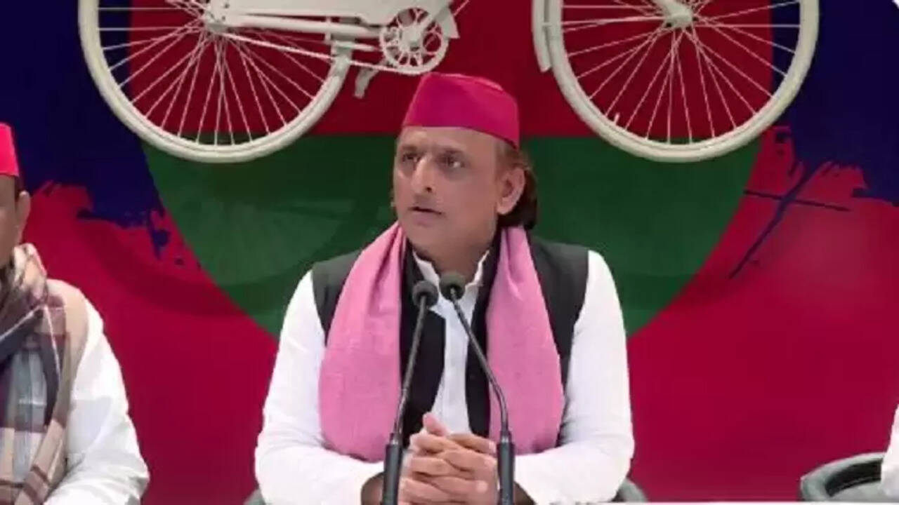 अखिलेश यादव ने भाजपा सरकार पर भ्रष्टाचार के आरोप लगाए
