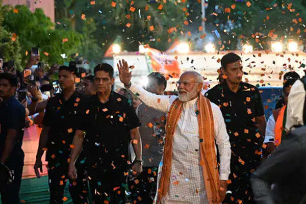 पीएम मोदी ने विधानसभा चुनाव में बीजेपी की जीत पर कार्यकर्ताओं को संबोधित किया