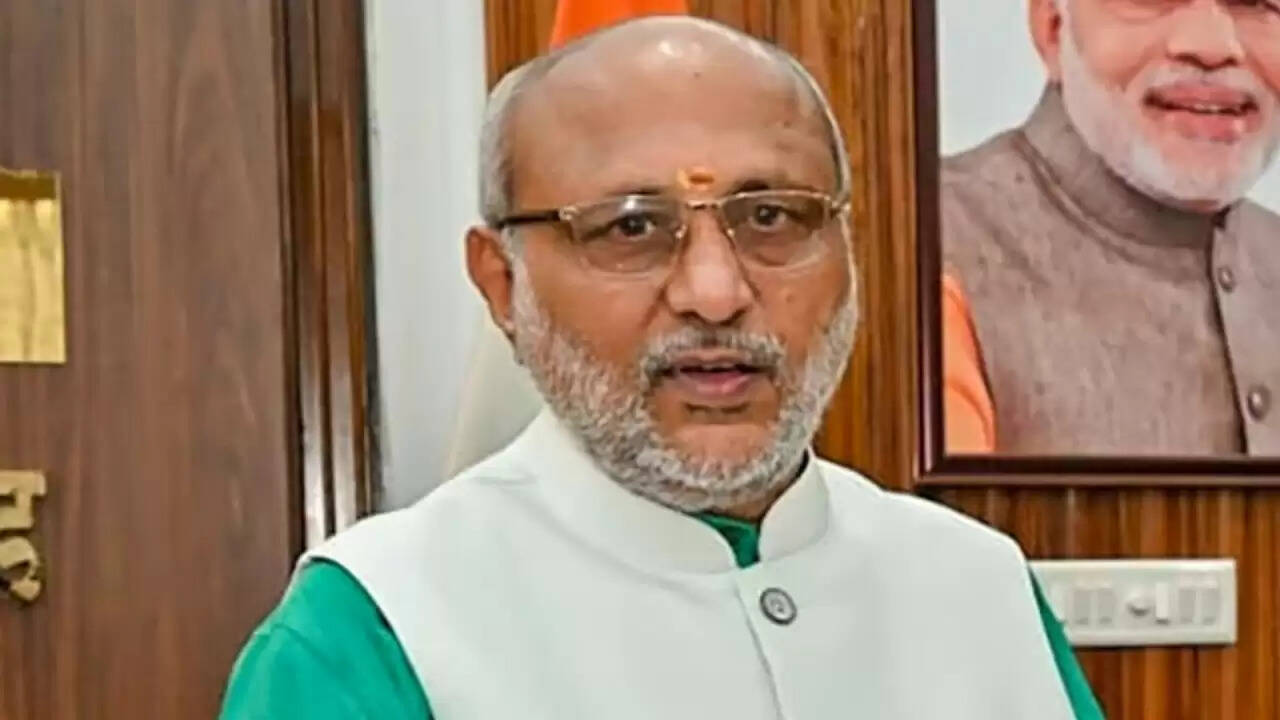 NDA ने उपराष्ट्रपति चुनाव के लिए सी.पी. राधाकृष्णन को किया नामित, जानें उनके बारे में