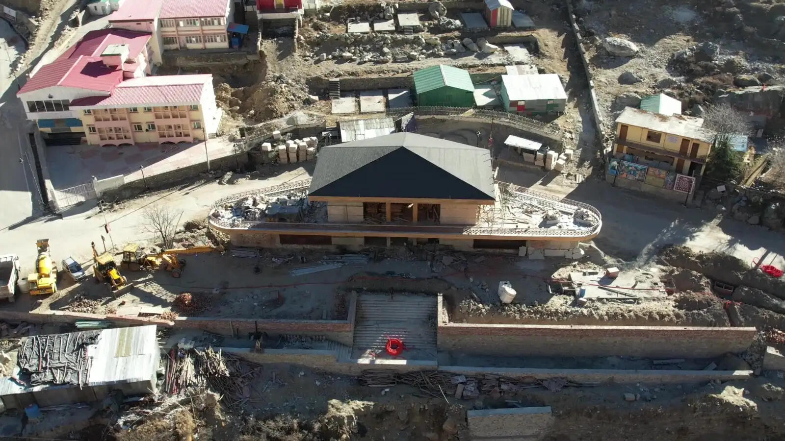 बदरीनाथ धाम के मास्टर प्लान का पहला चरण पूरा, तीर्थ स्थल का स्वरूप बदलने लगा