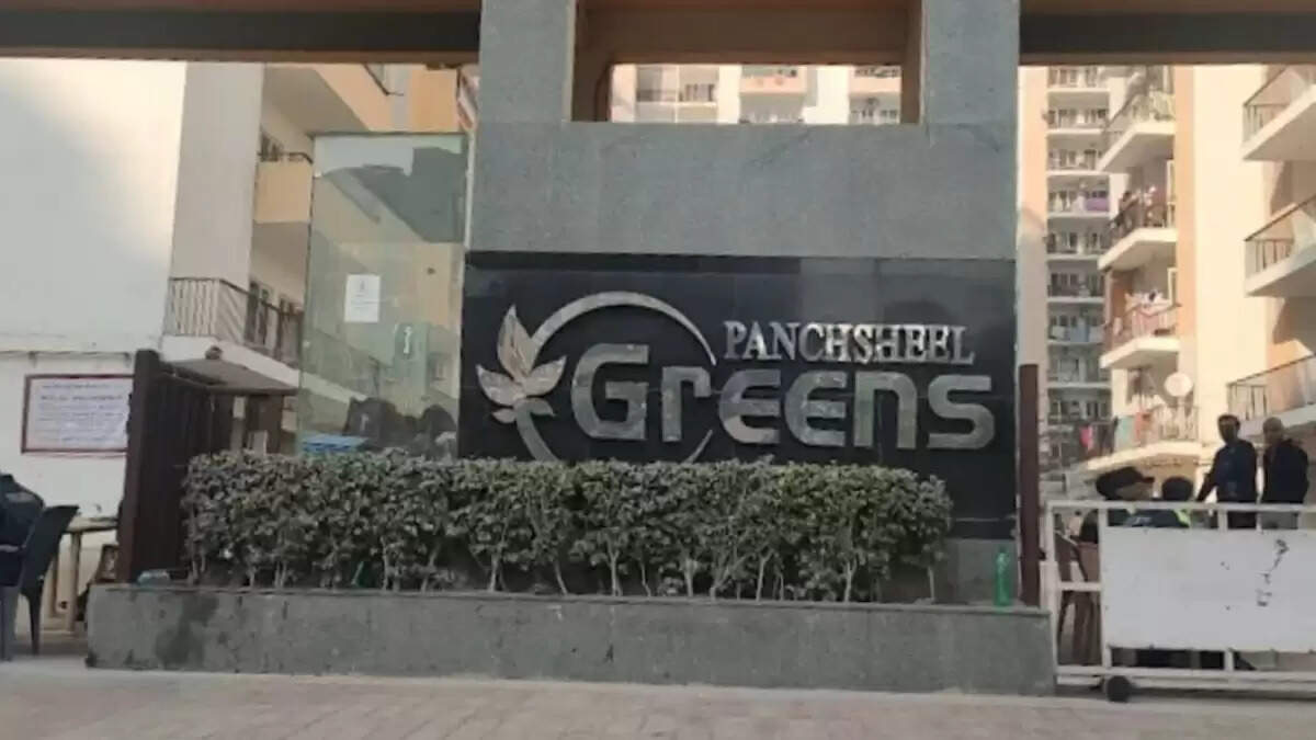 ग्रेटर नोएडा वेस्ट में गैस सप्लाई में बाधा, फ्लैटों में खाना बनाने में परेशानी