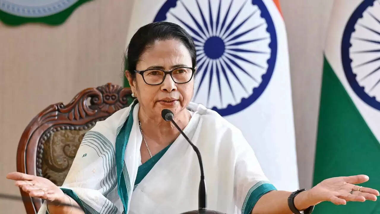 बंगाली पहचान विवाद: ममता बनर्जी का कड़ा विरोध