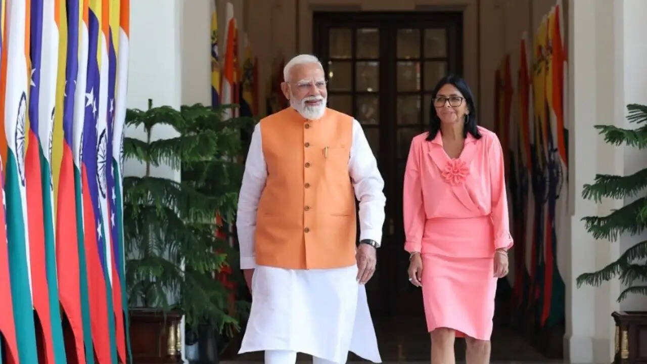 प्रधानमंत्री मोदी ने बनाया नया कीर्तिमान, बने भारत के सबसे लंबे समय तक सेवा देने वाले प्रधानमंत्री