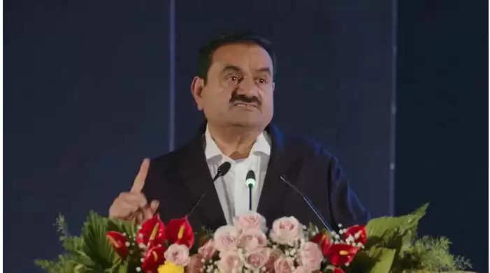 गौतम अदानी ने बारामती में AI सेंटर का उद्घाटन किया