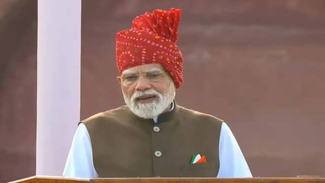 प्रधानमंत्री मोदी की मुफ्त ऑनलाइन कोचिंग योजना का कार्यान्वयन शुरू