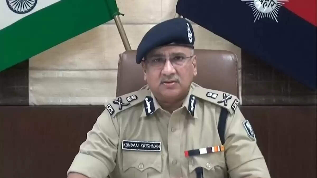 बिहार ADG कुंदन कृष्णन ने विवादास्पद बयान पर मांगी माफी