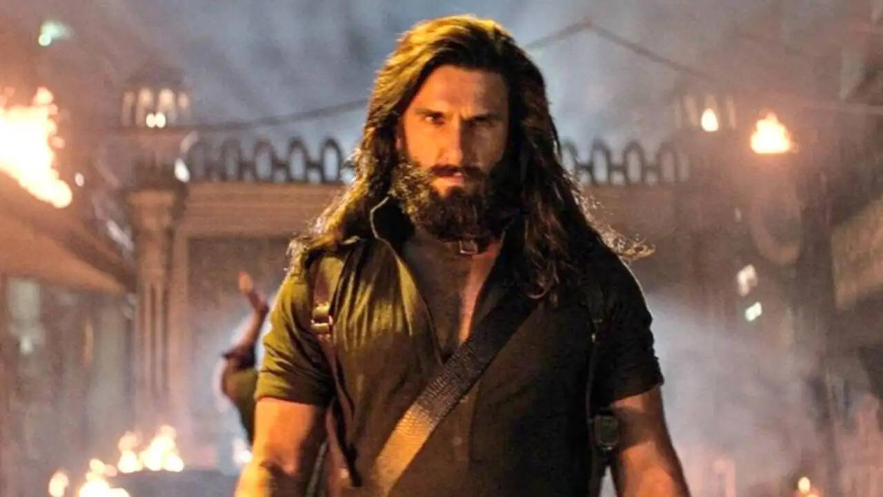 रणवीर सिंह की फिल्म 'धुरंधर: द रिवेंज' के प्रीव्यू शो में बड़ा झटका