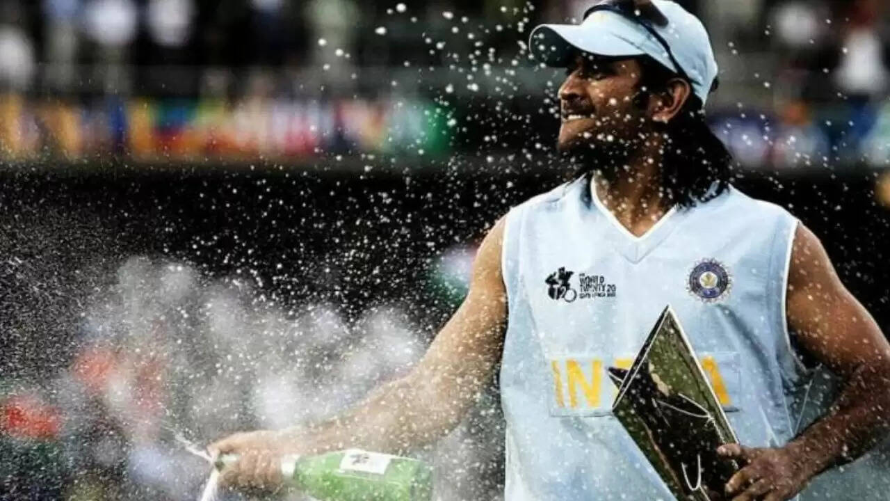 T20 World Cup में धोनी, कोहली और रोहित: कौन है सर्वश्रेष्ठ कप्तान?