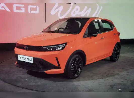 टाटा टियागो EV फेसलिफ्ट 2026: नई रंगों और फीचर्स के साथ लॉन्च