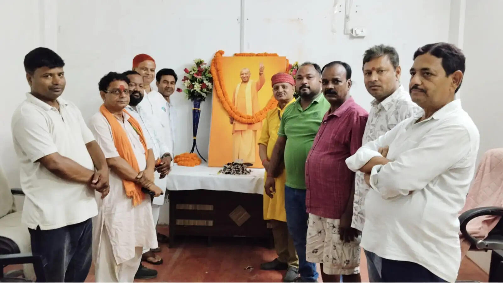 सोनौली में मुख्यमंत्री योगी आदित्यनाथ का जन्मदिन मनाया गया