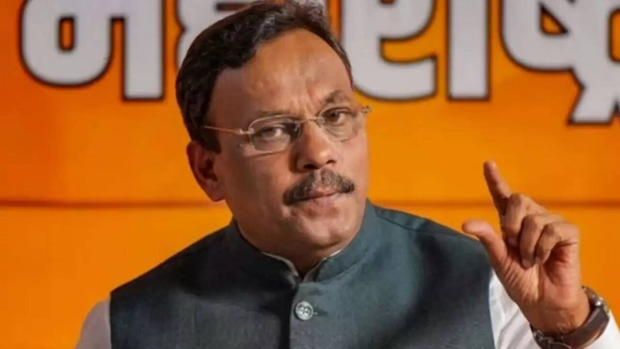 बिहार चुनाव में एनडीए की शानदार जीत, विनोद तावड़े का बयान चर्चा में