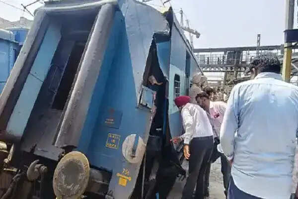 लुधियाना रेलवे स्टेशन पर बड़ा हादसा: ट्रेन के डिब्बे टूटने से मची अफरा-तफरी