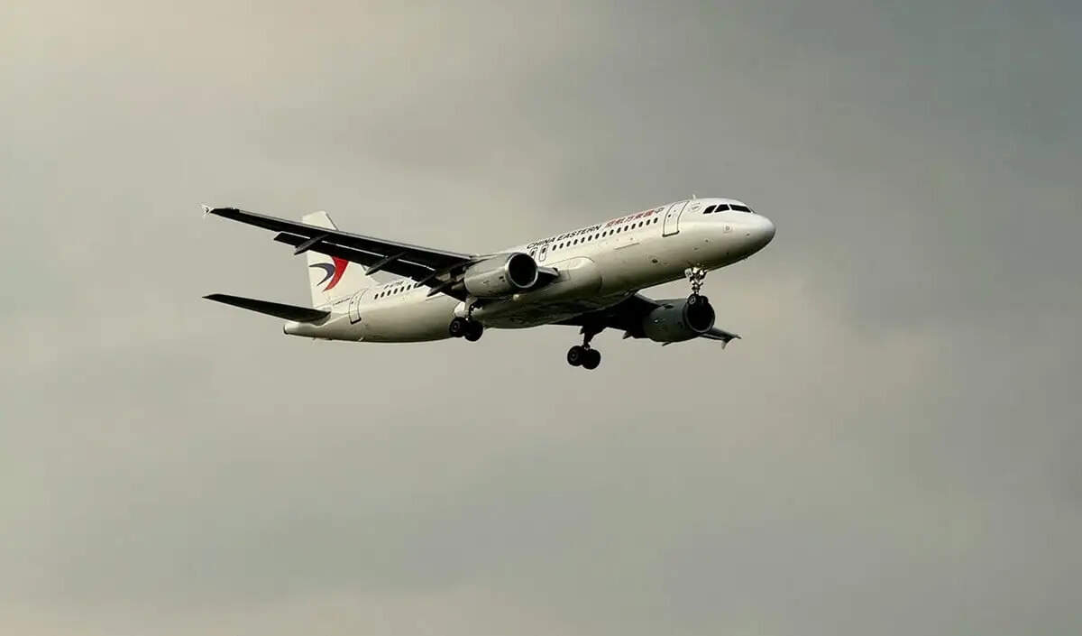 ईरान ने हवाई यात्रा फिर से शुरू की, अमेरिका और इज़राइल के साथ संघर्ष के बाद