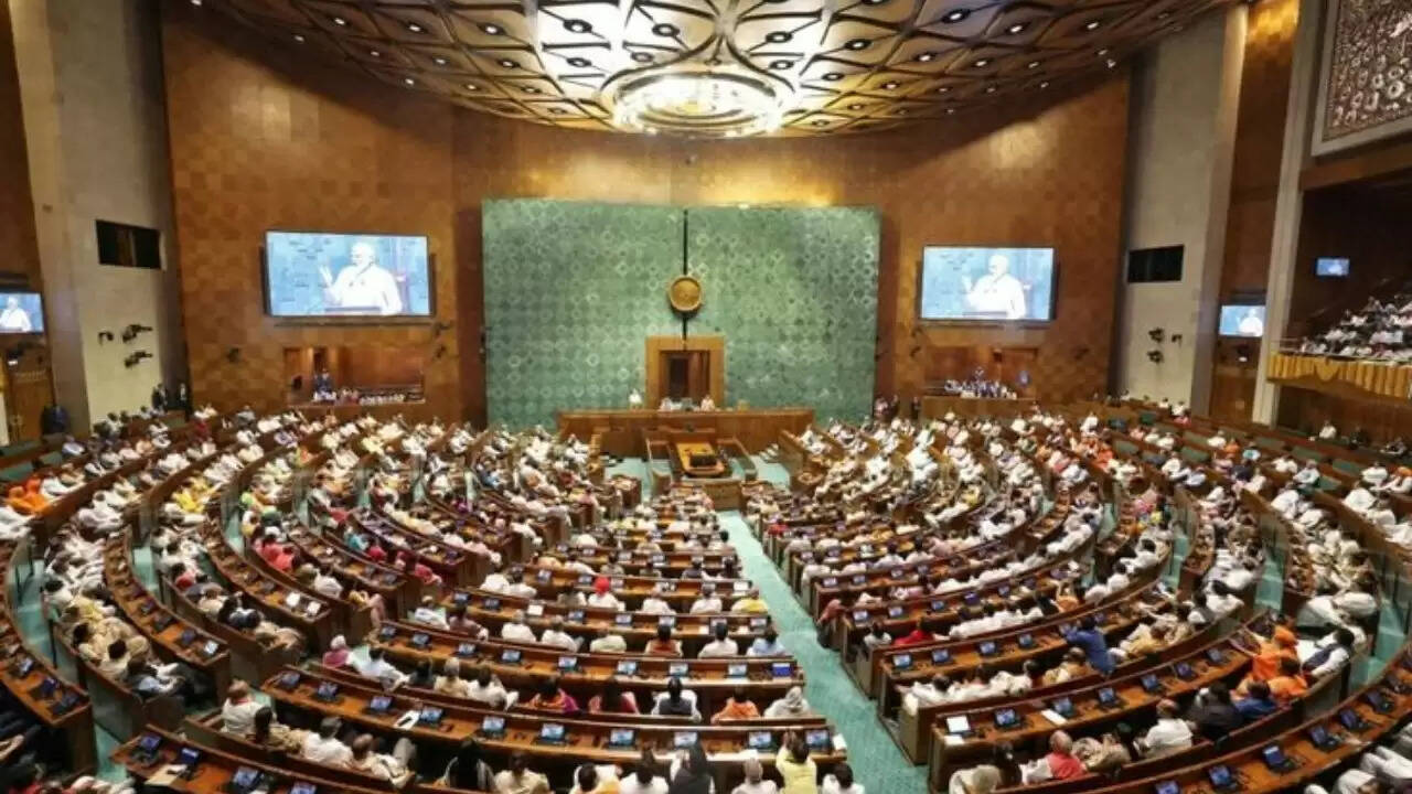 महिला सशक्तिकरण के लिए ऐतिहासिक कदम: नारी शक्ति वंदन अधिनियम-2023