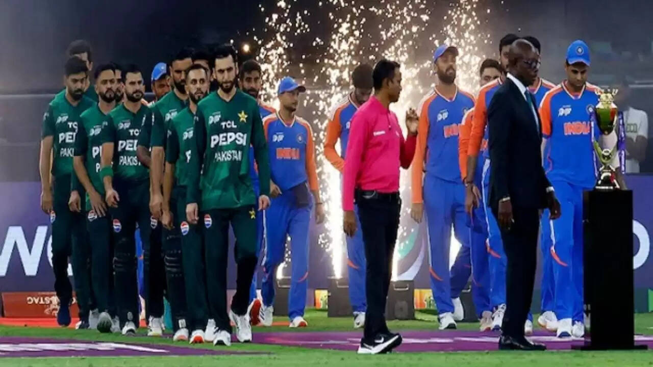 ICC की चिंता: क्या पाकिस्तान टी20 विश्व कप में भारत के खिलाफ नहीं खेलेगा?