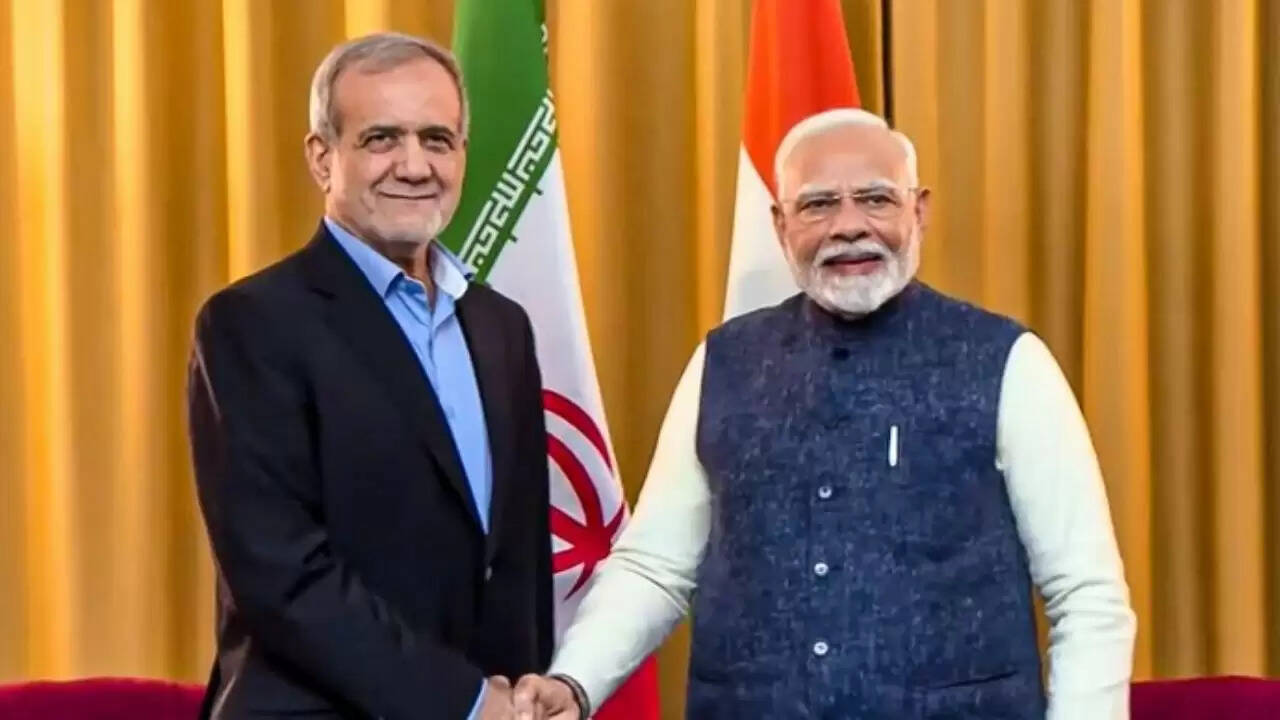 PM Modi की ईरान के राष्ट्रपति से बातचीत: अमेरिका के हवाई हमलों पर जताई चिंता