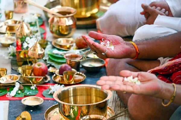 सर्वपितृ अमावस्या और सर्वार्थ सिद्धि योग: विशेष श्राद्ध का महत्व