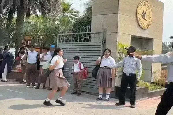 जालंधर में APJ स्कूल को बम से उड़ाने की धमकी, पुलिस ने बच्चों को सुरक्षित निकाला