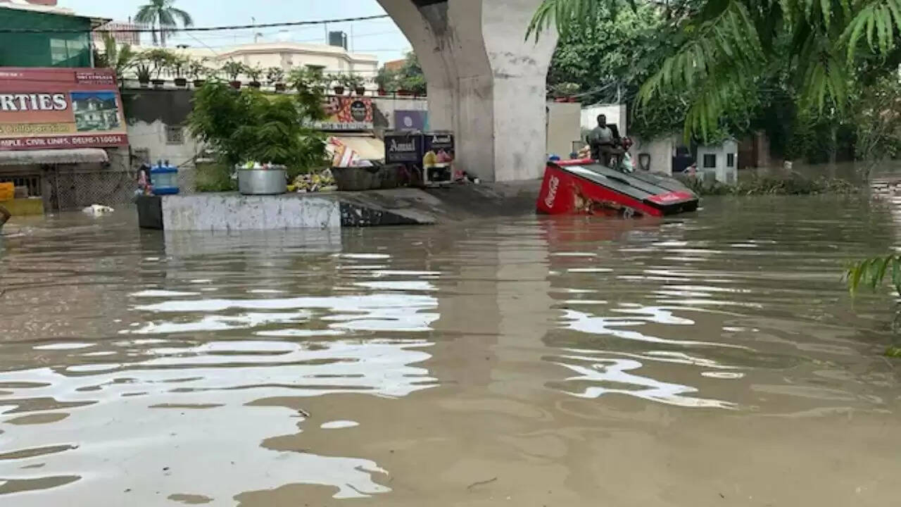 भारत में मानसून की दस्तक: बारिश से प्रभावित जनजीवन और बढ़ता जलस्तर