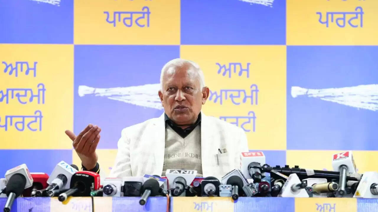 हिमाचल सरकार के नए टैक्स पर बरिंदर गोयल की कड़ी प्रतिक्रिया