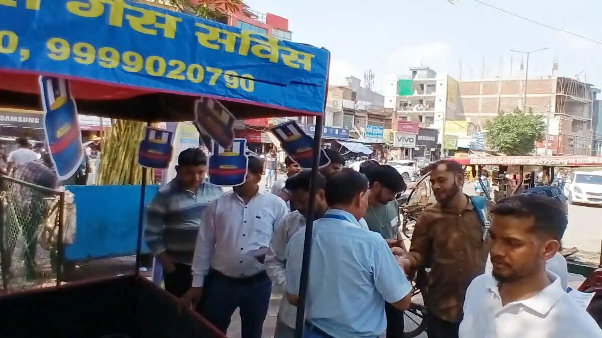 नोएडा और गाजियाबाद में बिना पते के गैस कनेक्शन की सुविधा