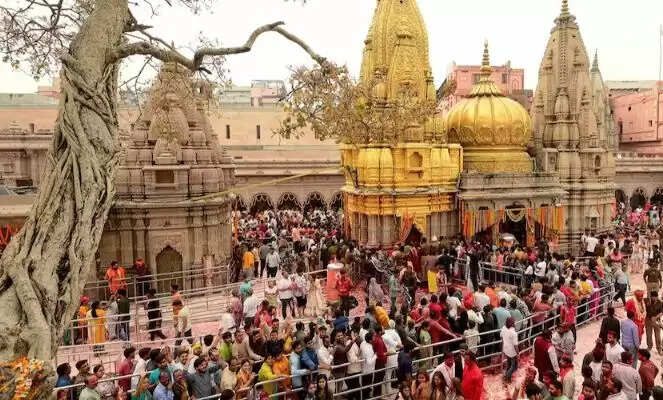 काशी विश्वनाथ मंदिर: आस्था और समृद्धि का प्रतीक