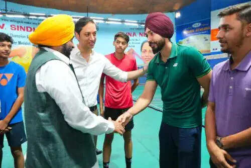 पंजाब में रायजादा हंसराज स्टेडियम बनेगा बैडमिंटन का प्रमुख केंद्र: मुख्यमंत्री मान
