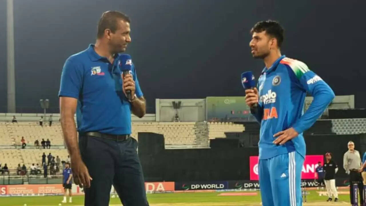 भारत ए और पाकिस्तान शाहीन्स के बीच राइजिंग स्टार्स एशिया कप में 'नो हैंडशेक' विवाद