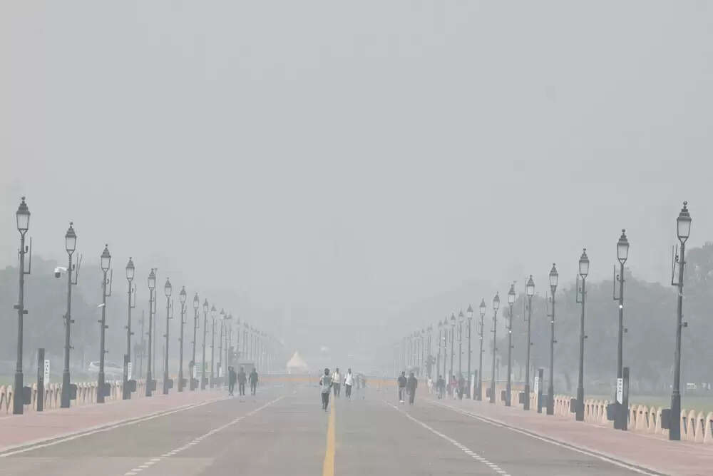 दिल्ली में दीपावली के बाद वायु गुणवत्ता में भारी गिरावट