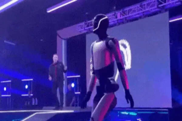 ट्रंप का नया दावा: टैरिफ से भारत-पाकिस्तान के बीच युद्ध रोका