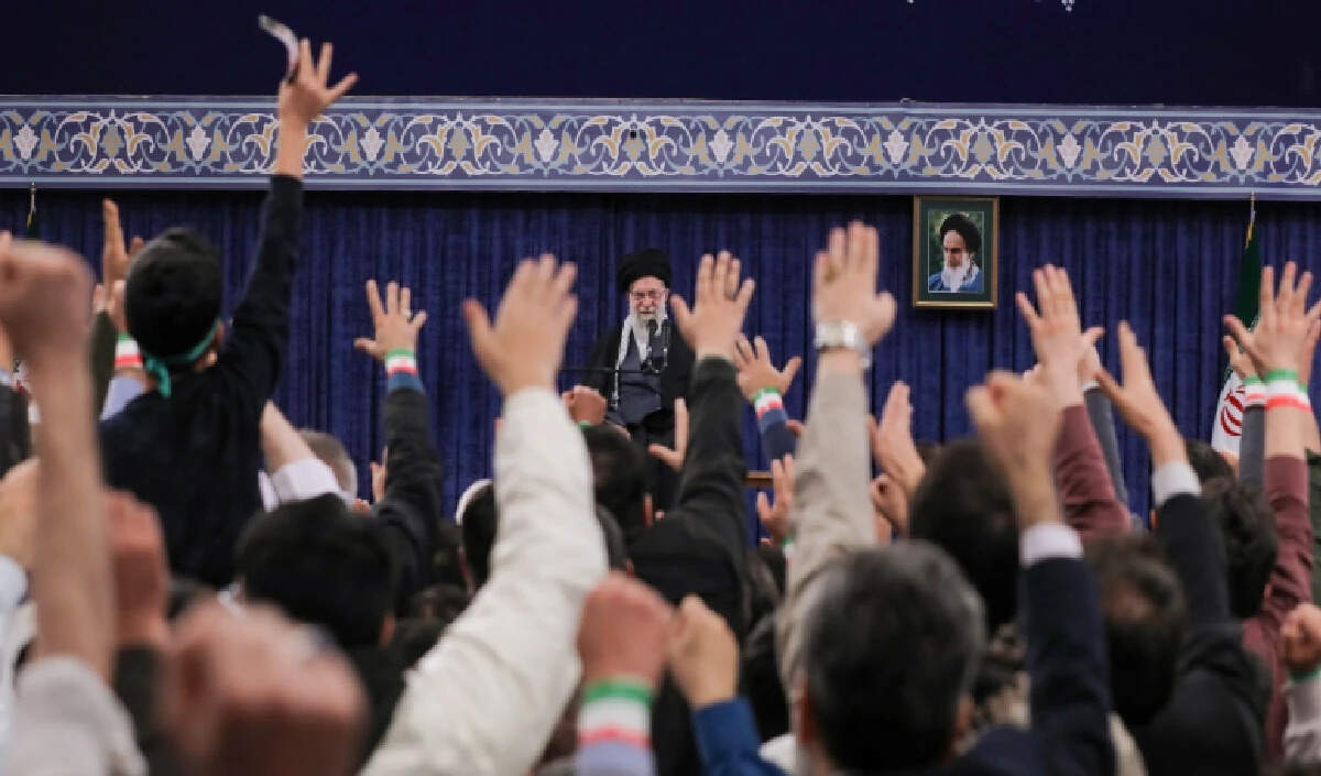 अमेरिका और इज़राइल का ईरान पर हमला: पश्चिम एशिया में बढ़ता तनाव