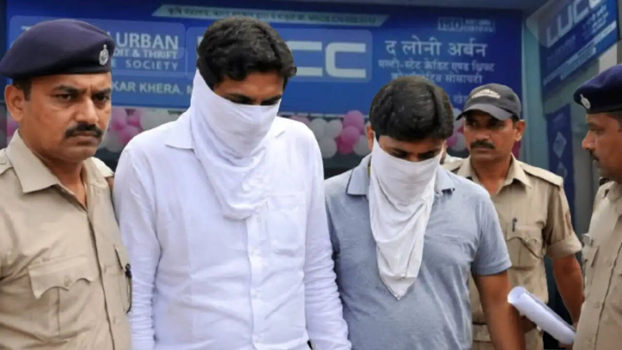 उत्तराखंड चिटफंड घोटाले में CBI ने दो मुख्य आरोपियों को किया गिरफ्तार