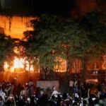 बांग्लादेश में उग्र प्रदर्शन: इंकलाब मंच ने सरकार से सहयोग की अपील की