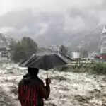 Himachal Pradesh में बारिश और भूस्खलन से भारी तबाही