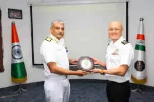 भारतीय और सिंगापुर नौसेना के बीच 16वें स्टाफ वार्ता सत्र का सफल आयोजन